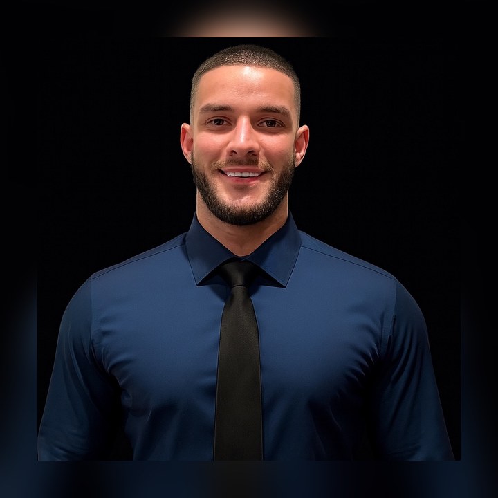 Kyle Wade headshot